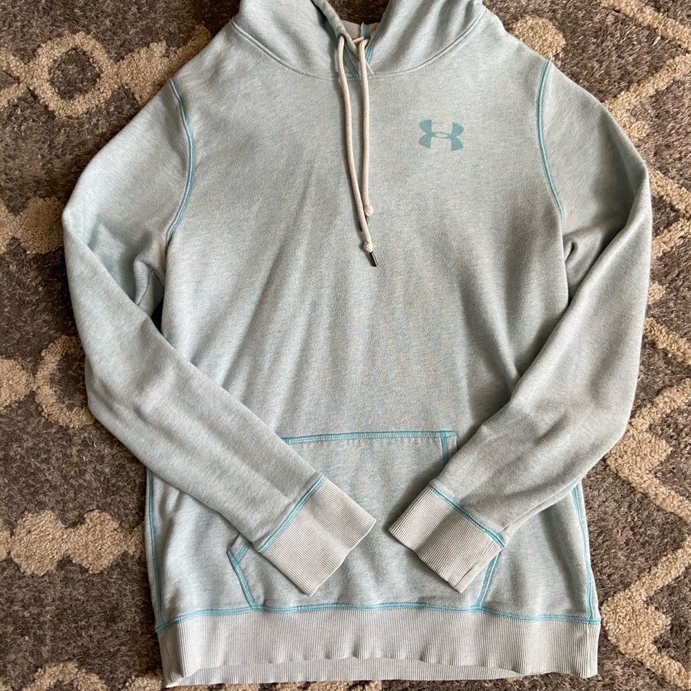 Under Armour Hoodie✨